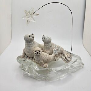 1998 House of Lloyd Christmas Around the World Seal Family Ice Star Figurine